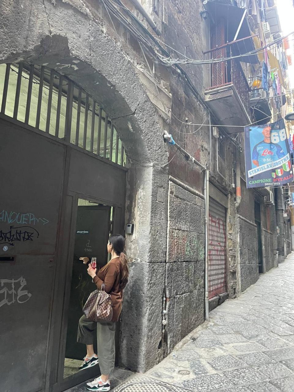Np Spaccanapoli Exterior foto